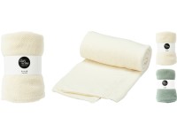 Poliészter takaró 1600x1300 mm – kötött minta, színkeverék (zöld, fehér)