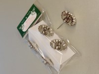 Svietnik kov 4x40mm na stromček. sviečku ozdobný so zápichom strieborný